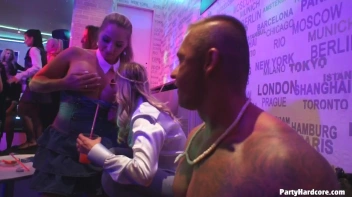 Party Hardcore Gone Crazy Vol. 29 Part 1 - Cam 2 Screencap 42 on www.sinx.com