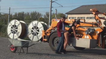 Mein erster Arbeitstag auf der Baustelle Screencap 51 on www.sinx.com