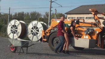 Mein erster Arbeitstag auf der Baustelle Screencap 54 on www.sinx.com