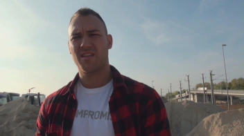 Mein erster Arbeitstag auf der Baustelle Screencap 6 on www.sinx.com