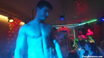 Party Hardcore Gone Crazy Vol. 39 Single Cut: Part 8 - Cam 1 Screencap 9 on www.sinx.com