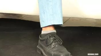 On-Call MMF Babe Screencap 3 on www.sinx.com