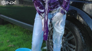 Wet & Messy Car Washing For Playful Blonde Screencap 51 on www.sinx.com