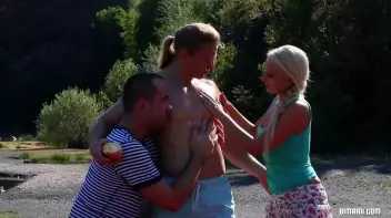 Bringing Bi To The Great Outdoors Screencap 19 on www.sinx.com