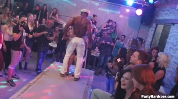 Party Hardcore Gone Crazy Vol. 31 Part 3 - Cam 2 Screencap 90 on www.sinx.com