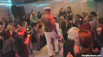 Party Hardcore Gone Crazy Vol. 31 Part 3 - Cam 2 Screencap 82 on www.sinx.com