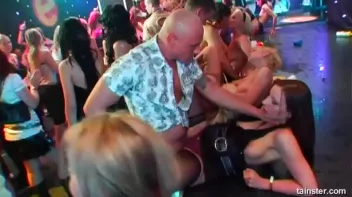 Pump It Up Part 3 - Cam 1 Screencap 26 on www.sinx.com