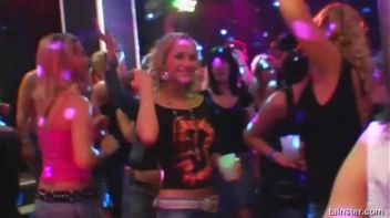 Blue Jean Babes Part 1 Cam 2 Screencap 90 on www.sinx.com