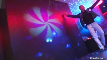 Blue Jean Babes Part 1 Cam 2 Screencap 5 on www.sinx.com