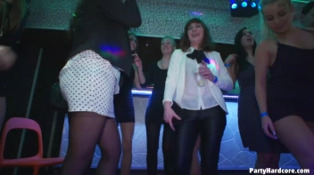 Party Hardcore Gone Crazy Vol. 7 Part 1 - Cam 1 Screencap 42 on www.sinx.com