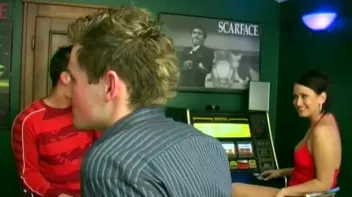 Three High-Rollin Strangers Go Bi Screencap 3 on www.sinx.com