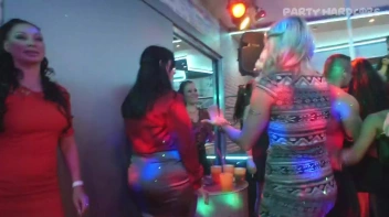 Party Hardcore Gone Crazy Vol. 28 Part 1 - Cam 3 Screencap 5 on www.sinx.com