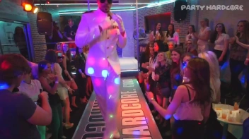 Party Hardcore Gone Crazy Vol. 28 Part 1 - Cam 3 Screencap 34 on www.sinx.com