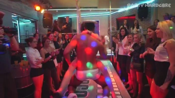 Party Hardcore Gone Crazy Vol. 28 Part 1 - Cam 3 Screencap 48 on www.sinx.com