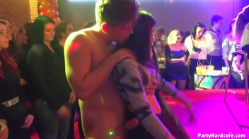 Party Hardcore Gone Crazy Vol. 40 Single Cut: Part 7 - Cam 1 Screencap 94 on www.sinx.com