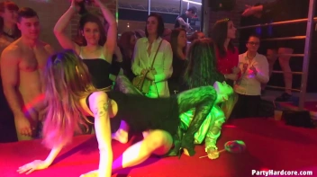 Party Hardcore Gone Crazy Vol. 40 Single Cut: Part 7 - Cam 1 Screencap 40 on www.sinx.com