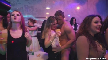 Party Hardcore Gone Crazy Vol. 31 Part 1 - Cam 1 Screencap 54 on www.sinx.com