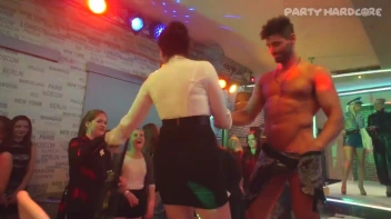 Party Hardcore Gone Crazy Vol. 28 Part 3 - Cam 1 Screencap 92 on www.sinx.com