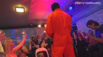 Party Hardcore Gone Crazy Vol. 28 Part 3 - Cam 1 Screencap 18 on www.sinx.com