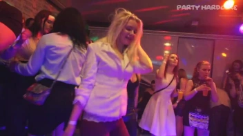 Party Hardcore Gone Crazy Vol. 26 Part 3 - Cam 3 Screencap 20 on www.sinx.com