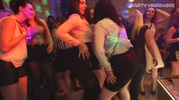 Party Hardcore Gone Crazy Vol. 26 Part 3 - Cam 3 Screencap 36 on www.sinx.com