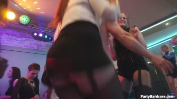 Party Hardcore Gone Crazy Vol. 30 Part 7 - Cam 4 Screencap 59 on www.sinx.com