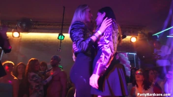 Party Hardcore Gone Crazy Vol. 38 Part 6 - Cam 3 Screencap 17 on www.sinx.com