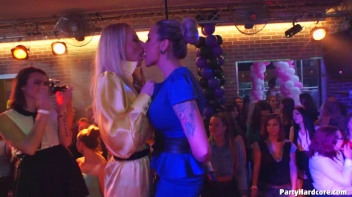 Party Hardcore Gone Crazy Vol. 38 Part 6 - Cam 3 Screencap 34 on www.sinx.com