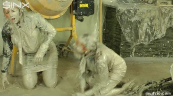 Bitch boss lady and her assistant in a messy catfight Screencap 31 on www.sinx.com