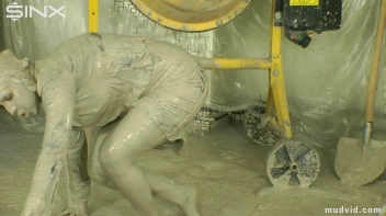 Bitch boss lady and her assistant in a messy catfight Screencap 44 on www.sinx.com