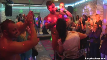 Party Hardcore Gone Crazy Vol. 11 Part 3 - Cam 1 Screencap 105 on www.sinx.com