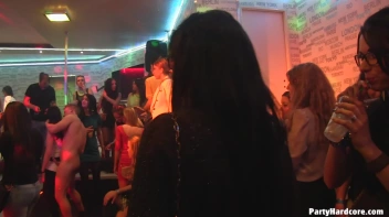 Party Hardcore Gone Crazy Vol. 11 Part 3 - Cam 1 Screencap 28 on www.sinx.com