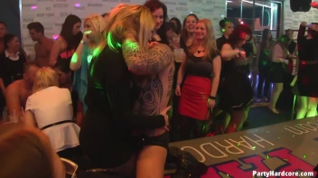 Party Hardcore Gone Crazy Vol. 11 Part 3 - Cam 1 Screencap 75 on www.sinx.com