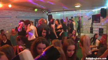 Party Hardcore Gone Crazy Vol. 11 Part 5 - Cam 1 Screencap 45 on www.sinx.com