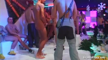 Jizz Blizzard Part 4 - Cam 1 Screencap 8 on www.sinx.com