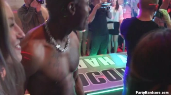 Party Hardcore Gone Crazy Vol. 35 Part 1 - Cam 3 Screencap 91 on www.sinx.com