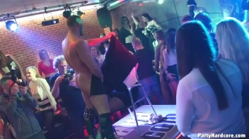 Party Hardcore Gone Crazy Vol. 35 Part 1 - Cam 3 Screencap 104 on www.sinx.com