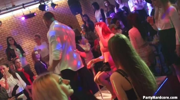 Party Hardcore Gone Crazy Vol. 35 Part 1 - Cam 3 Screencap 67 on www.sinx.com