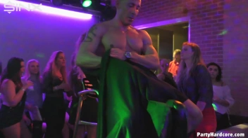 Party Hardcore Gone Crazy Vol. 43 Part 5 - Cam 4 Screencap 54 on www.sinx.com