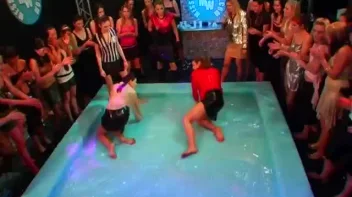 Kia Winston vs. Anita Queen Screencap 15 on www.sinx.com