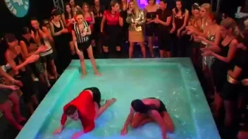 Kia Winston vs. Anita Queen Screencap 46 on www.sinx.com