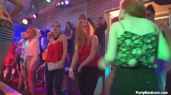 Party Hardcore Gone Crazy Vol. 35 Part 7 - Cam 1 Screencap 30 on www.sinx.com