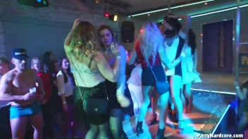 Party Hardcore Gone Crazy Vol. 33 Part 6 - Cam 3 Screencap 90 on www.sinx.com