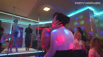 Party Hardcore Gone Crazy Vol. 28 Part 3 - Cam 3 Screencap 90 on www.sinx.com