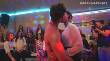 Party Hardcore Gone Crazy Vol. 28 Part 3 - Cam 3 Screencap 91 on www.sinx.com