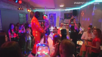 Party Hardcore Gone Crazy Vol. 28 Part 3 - Cam 3 Screencap 12 on www.sinx.com