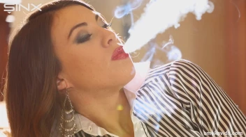 Smokey Bedroom Desires Screencap 21 on www.sinx.com