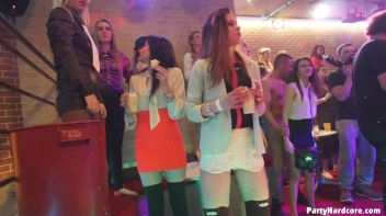 Party Hardcore Gone Crazy Vol. 34 Part 3 - Cam 1 Screencap 45 on www.sinx.com