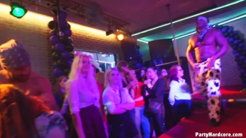 Party Hardcore Gone Crazy Vol. 38 Part 6 - Cam 2 Screencap 88 on www.sinx.com
