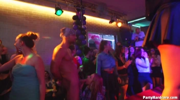 Party Hardcore Gone Crazy Vol. 38 Part 6 - Cam 2 Screencap 39 on www.sinx.com